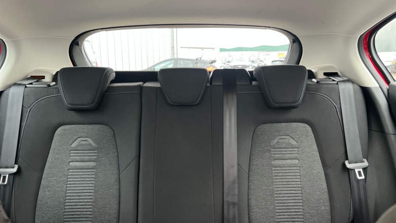 Ford Focus 1.0 EcoBoost Hybrid mHEV 125 Active Edition 5dr Petrol Hatchback